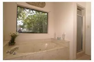 211 Thomas Oaks Dr, Wimberley, TX 78676 - Photo 5