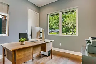 2109 W 12th St, Austin, TX 78703 - Photo 7