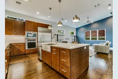 2109 W 12th Street, Austin, TX 78703 - Photo 7