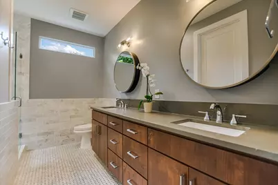 2109 W 12th Street, Austin, TX 78703 - Photo 15