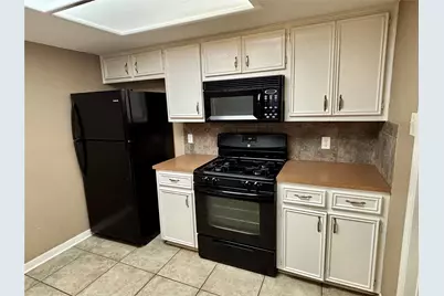 314 Tamara Drive Drive #A, Georgetown, TX 78628 - Photo 5