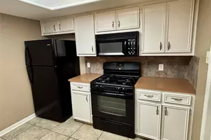 314 Tamara Dr Dr, Georgetown, TX 78628 - Photo 5