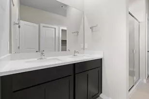 200 Sleep Holw, Jarrell, TX 76537 - Photo 19