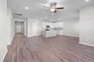 200 Sleep Holw, Jarrell, TX 76537 - Photo 15