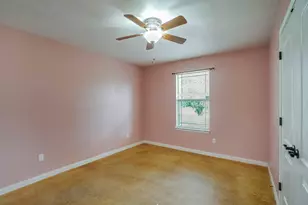 324 Kaanapali Ln, Bastrop, TX 78602 - Photo 9