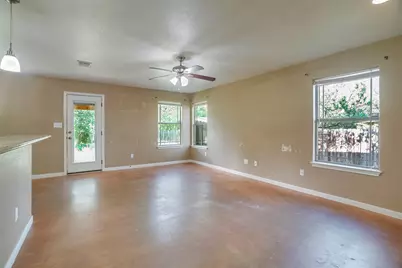 324 Kaanapali Lane, Bastrop, TX 78602 - Photo 3