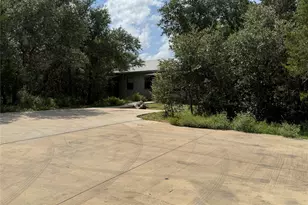 290 Hugo Rd, San Marcos, TX 78666 - Photo 3