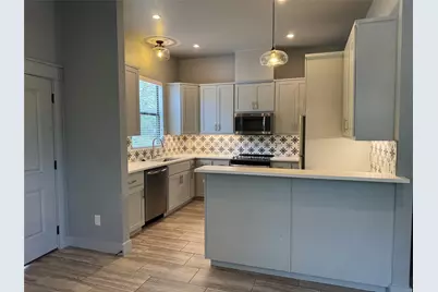 290 Hugo Road #B, San Marcos, TX 78666 - Photo 7