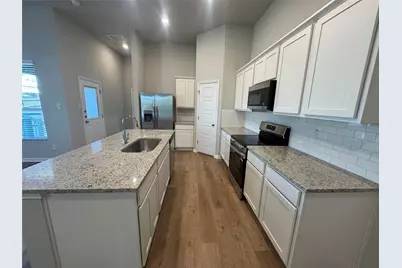 830 Staglin Street #B, Buda, TX 78610 - Photo 9