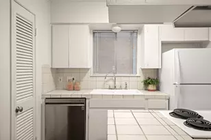 2122 Hancock Dr, Austin, TX 78756 - Photo 11