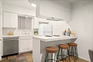 2122 Hancock Dr, Austin, TX 78756 - Photo 9