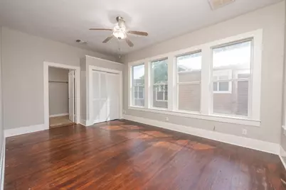 802 E Crockett Street, Luling, TX 78648 - Photo 17