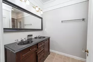 802 E Crockett St, Luling, TX 78648 - Photo 19