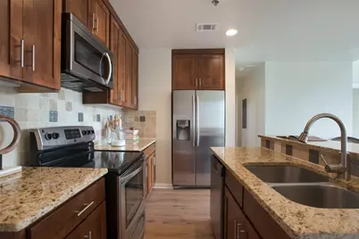 1200 E 11th Street #202, Austin, TX 78702 - Photo 3