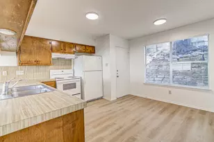 8104 Dunn St, Austin, TX 78745 - Photo 9