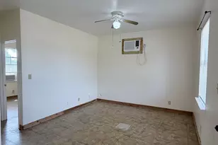 251 Zimmerman Ave, Bastrop, TX 78602 - Photo 3