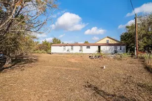 119 E Clearview Cemetery Rd, Bastrop, TX 78602 - Photo 21