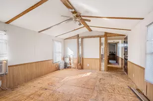 119 E Clearview Cemetery Rd, Bastrop, TX 78602 - Photo 11