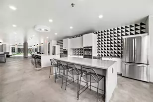 800 Embassy Dr, Austin, TX 78702 - Photo 25