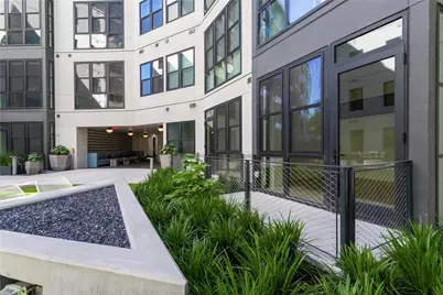 800 Embassy Drive #123, Austin, TX 78702 - Photo 17