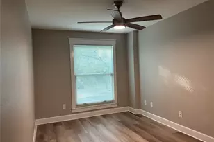 7525 Windrush Dr, Austin, TX 78729 - Photo 15