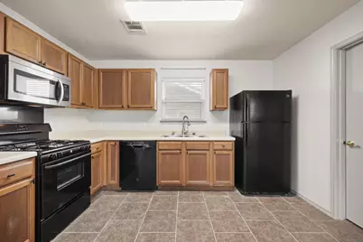 17737 Golden Valley Drive, Manor, TX 78653 - Photo 9