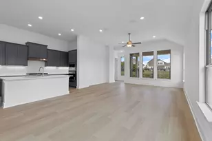 566 Sage Thrasher Cir, Dripping Springs, TX 78620 - Photo 9