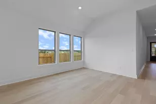 566 Sage Thrasher Cir, Dripping Springs, TX 78620 - Photo 15