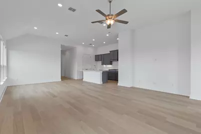 566 Sage Thrasher Circle, Dripping Springs, TX 78620 - Photo 13