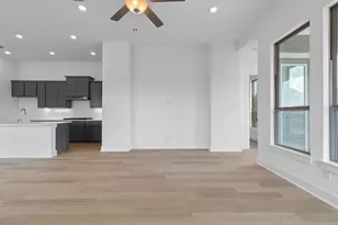 566 Sage Thrasher Cir, Dripping Springs, TX 78620 - Photo 11