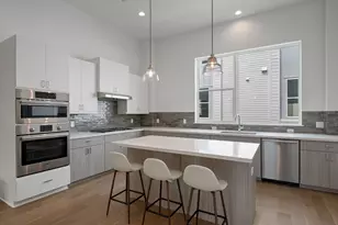 3810 Berkman Dr, Austin, TX 78723 - Photo 11