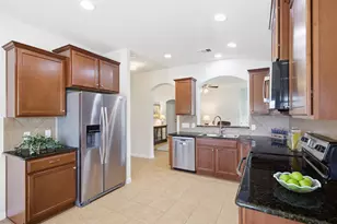 18521 Bandelier Dr, Pflugerville, TX 78660 - Photo 11