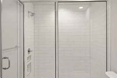1800 E 4th Street #327, Austin, TX 78702 - Photo 19