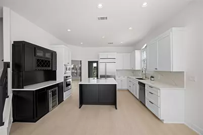 11 Treehaven Lane, The Hills, TX 78738 - Photo 39