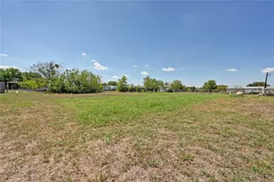 7007 Gunsmoke Ct, Buda, TX 78610 - Photo 25