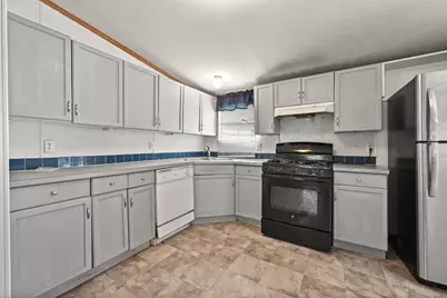 7007 Gunsmoke Court, Buda, TX 78610 - Photo 11