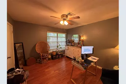 1205 Fieldcrest Drive, Austin, TX 78704 - Photo 7