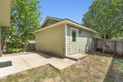 2301 Melissa Oaks Lane, Austin, TX 78744 - Photo 23