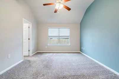 1905 Goldilocks Lane, Austin, TX 78652 - Photo 11