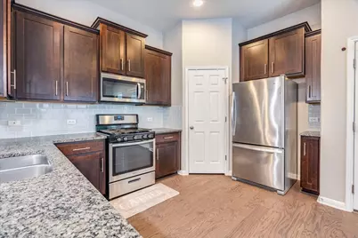 1905 Goldilocks Lane, Austin, TX 78652 - Photo 9