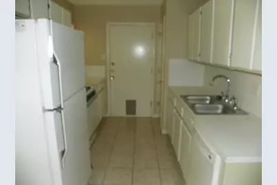 509 Texas Avenue, Round Rock, TX 78664 - Photo 3