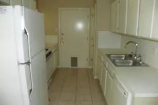 509 Texas Ave, Round Rock, TX 78664 - Photo 3