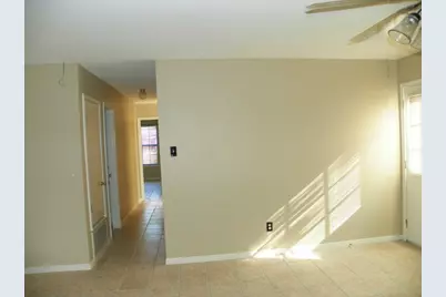 509 Texas Avenue, Round Rock, TX 78664 - Photo 7