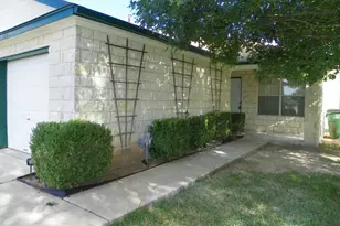 509 Texas Ave, Round Rock, TX 78664 - Photo 3