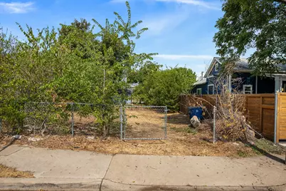 1906 E 2nd Street, Austin, TX 78702 - Photo 5