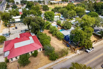 1906 E 2nd Street, Austin, TX 78702 - Photo 25