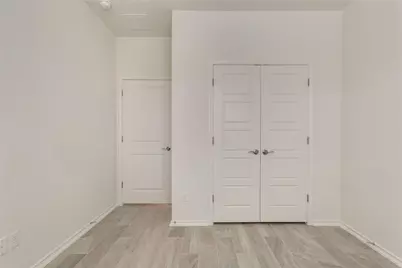 9100 Garnet Drive, Austin, TX 78729 - Photo 19