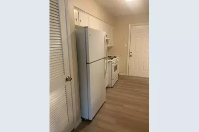 2519 Glen Springs Way, Austin, TX 78741 - Photo 7