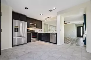 11109 Roderick Lawson Ln, Austin, TX 78754 - Photo 7