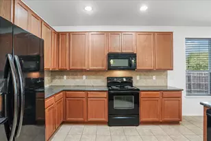 200 Rudy Ln, Kyle, TX 78640 - Photo 11